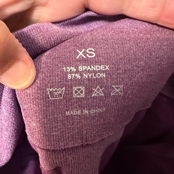 Navigation NVGTN‎ Purple Contour Seamless Leggings XS Great Condition Gym Yoga - Picture 3 of 4